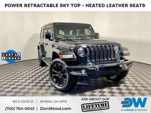 Used 2021 Jeep Wrangler Unlimited Sahara image 1