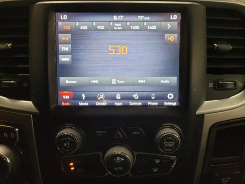 Used 2018 RAM 1500 Big Horn AWD/4WD image 25