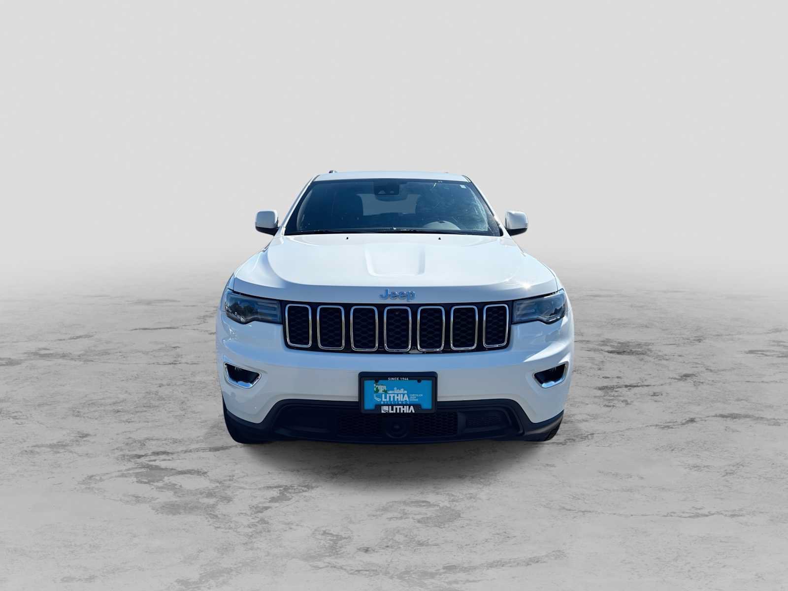 Used 2021 Jeep Grand Cherokee Laredo X AWD/4WD image 3
