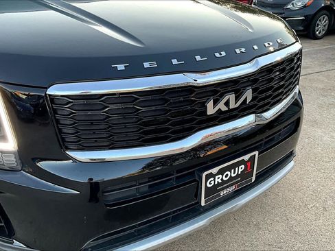 Used 2022 Kia Telluride LX image 28