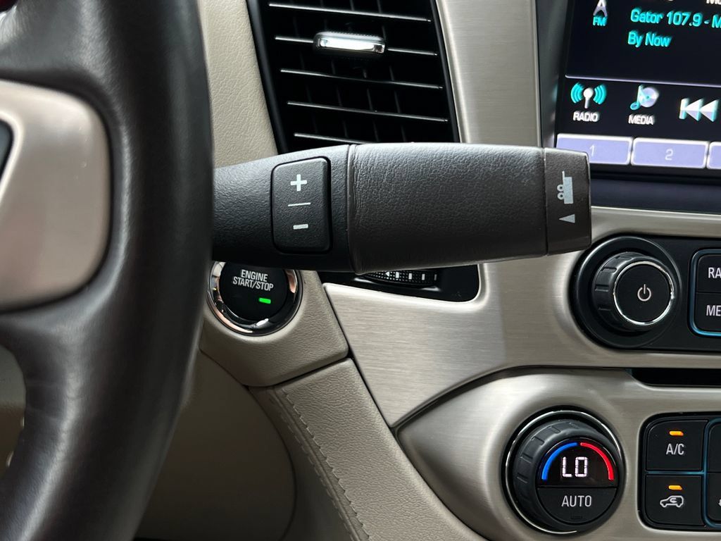 Used 2020 GMC Yukon Denali w/ Denali Ultimate Package RWD image 39
