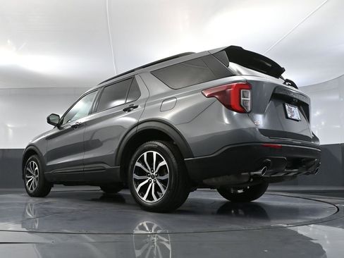 Used 2022 Ford Explorer ST-Line w/ Class IV Trailer Tow Package image 58