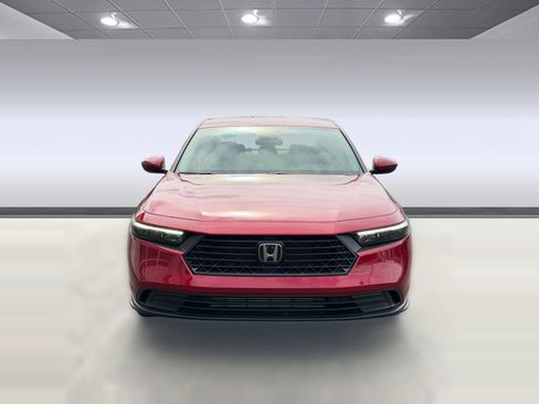 Used 2025 Honda Accord LX image 6