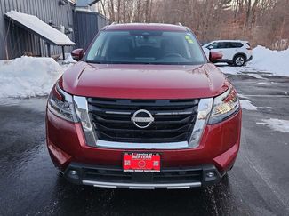 Used 2022 Nissan Pathfinder SL video 2