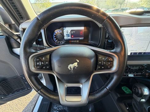 Used 2023 Ford Bronco Wildtrak AWD/4WD image 21