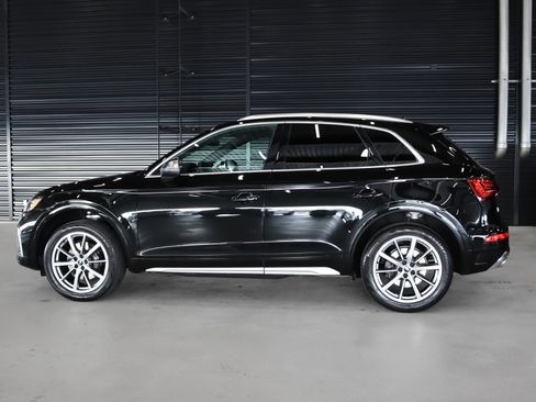 Used 2023 Audi SQ5 Premium Plus image 11