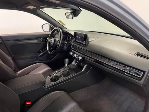 Used 2024 Honda Civic Sport image 11