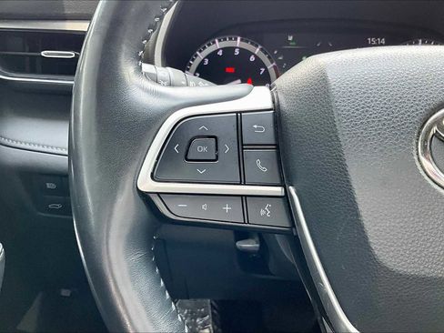 Used 2022 Toyota Highlander Limited image 23