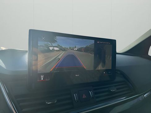 Used 2024 Audi SQ5 Premium Plus image 42