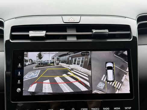 Certified 2022 Hyundai Tucson Limited AWD/4WD image 26