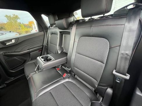 Used 2026 Ford Escape ST-Line w/ Tech Pack #1 image 16