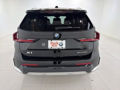 Used 2026 BMW X1 xDrive28i w/ Convenience Package AWD/4WD image 4