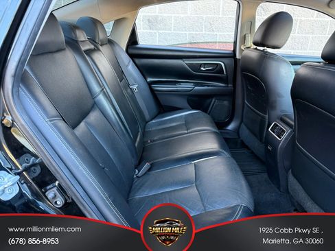 Used 2017 Nissan Altima 2.5 SL w/ 2.5 Technology Package FWD image 20