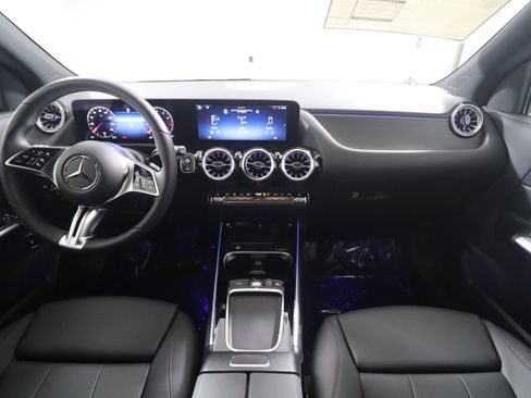 New 2026 Mercedes-Benz GLA 250 image 11