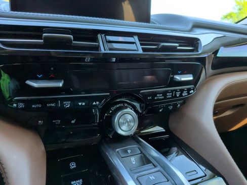 Used 2022 Acura MDX SH-AWD w/Advance Package image 18