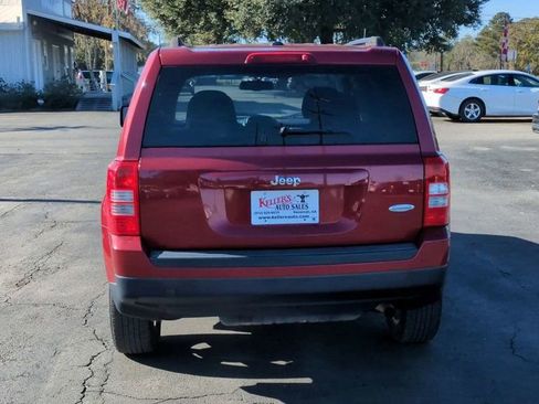 Used 2016 Jeep Patriot Latitude image 7
