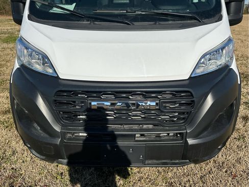 New 2025 RAM ProMaster 2500 image 9