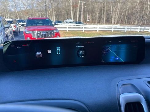 Certified 2025 Ford Expedition Max Active image 27