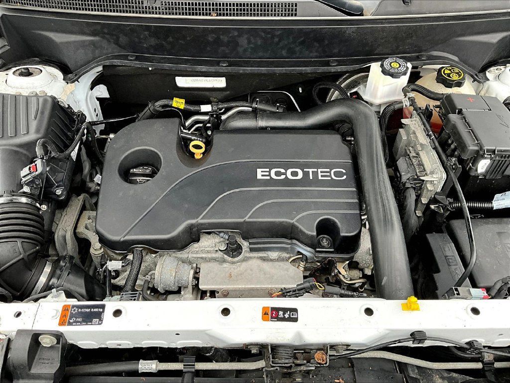 Used 2020 Chevrolet Equinox LT FWD image 32