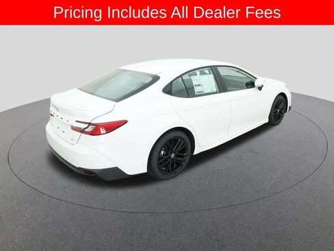 New 2026 Toyota Camry SE FWD image 9