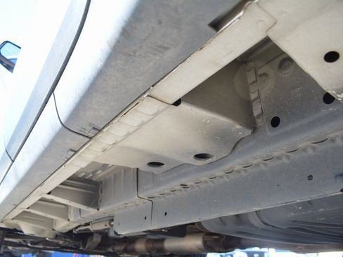 Used 2018 Chevrolet Traverse LT image 7