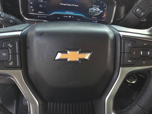 Used 2025 Chevrolet Silverado 2500 LTZ w/ LTZ Premium Package AWD/4WD image 23