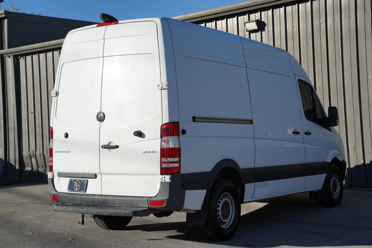 Used 2018 Mercedes-Benz Sprinter 2500 image 10