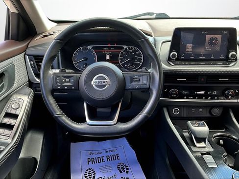 Used 2021 Nissan Rogue S image 8