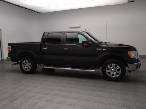 Used 2012 Ford F150 XLT w/ XLT Chrome Pkg image 11