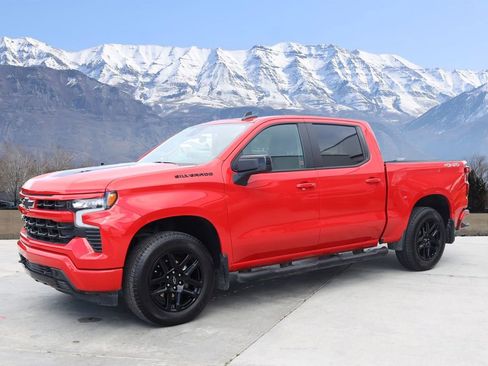 Used 2023 Chevrolet Silverado 1500 RST w/ Rally Edition AWD/4WD image 2