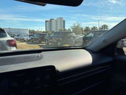 Used 2025 Hyundai Kona SEL image 35