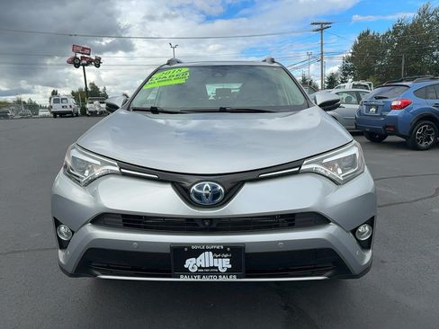 Used 2018 Toyota RAV4 Limited w/ Advanced Technology Package AWD/4WD image 2