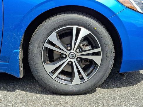 Certified 2023 Nissan Sentra SV FWD image 8