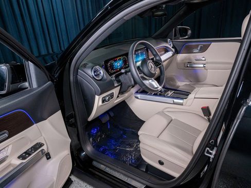 Certified 2026 Mercedes-Benz GLB 250 image 12