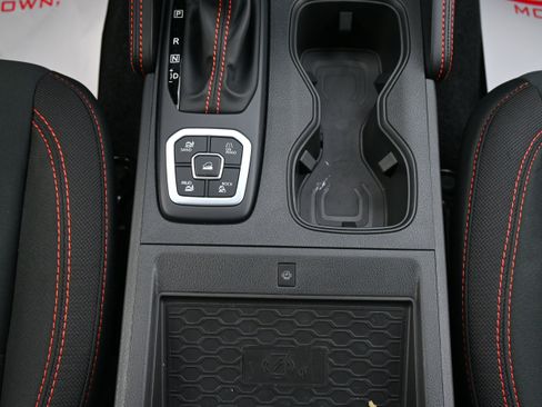 New 2026 Nissan Frontier PRO-4X w/ Pro-4x Convenience Package image 19