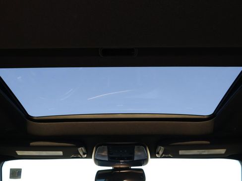 Used 2023 Dodge Charger R/T w/ Daytona Edition Group image 12