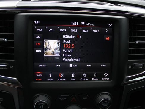 Used 2018 RAM 2500 Laramie w/ Sport Appearance Group image 31