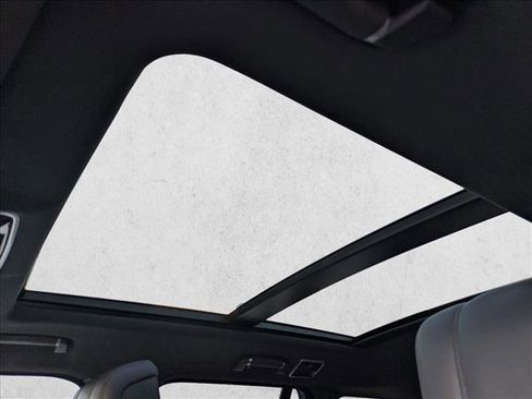 Used 2020 Land Rover Range Rover HSE image 18