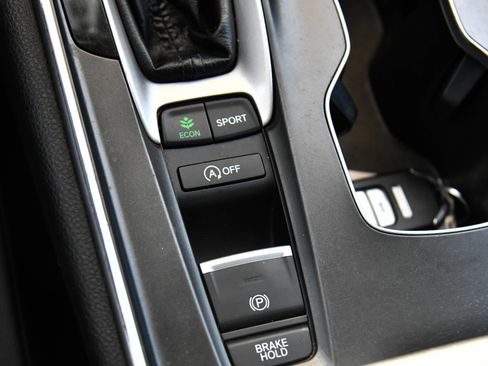 Used 2021 Honda Accord Sport image 27