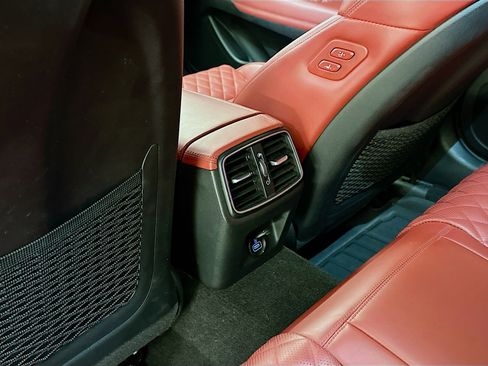 Used 2023 Genesis G70 3.3T w/ Sport Prestige Package image 29