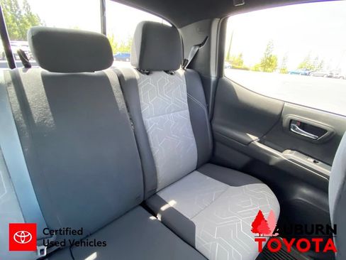 Certified 2023 Toyota Tacoma TRD Off-Road w/ Technology Package AWD/4WD image 23