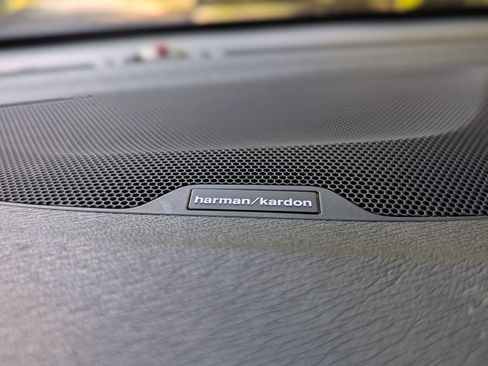 Used 2017 Volvo S60 T5 Cross Country Platinum image 23