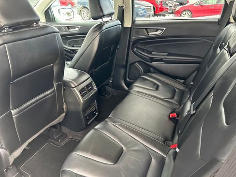 Used 2022 Ford Edge Titanium AWD/4WD image 14