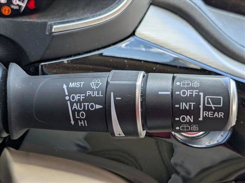 Used 2023 Acura MDX FWD w/ Technology Package image 18