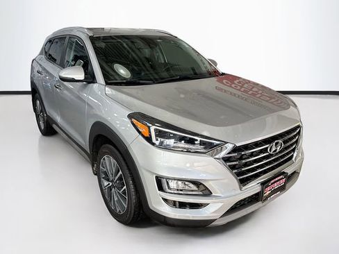 Used 2020 Hyundai Tucson Limited image 3