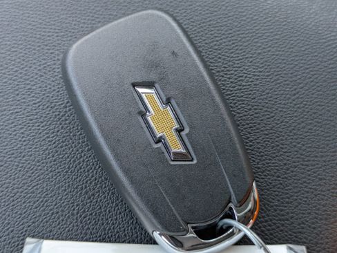 Used 2022 Chevrolet Equinox LT image 22