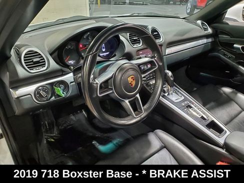 Used 2019 Porsche 718 Boxster RWD image 7