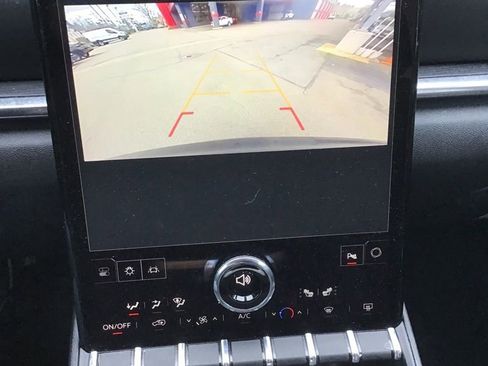 Used 2025 GMC Terrain Elevation image 10