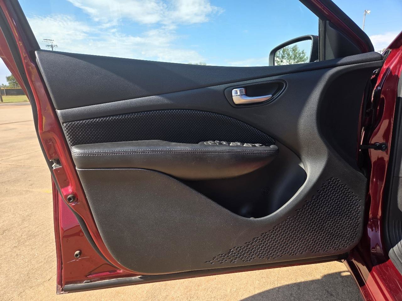 Used 2015 Dodge Dart SXT FWD image 13