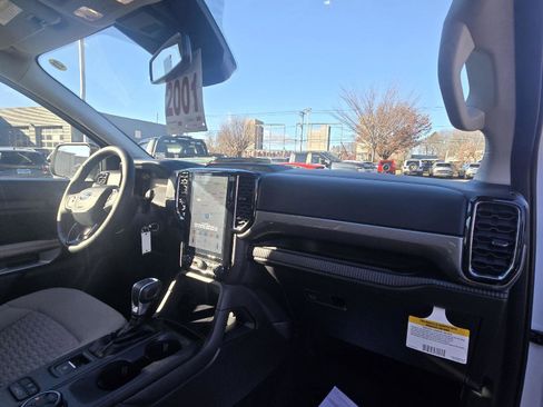 New 2025 Ford Ranger XLT w/ FX4 Off-Road Package AWD/4WD image 19